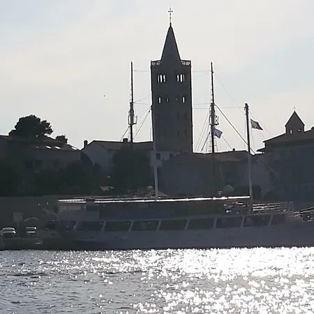 Pipo Casa de hóspedes 4*